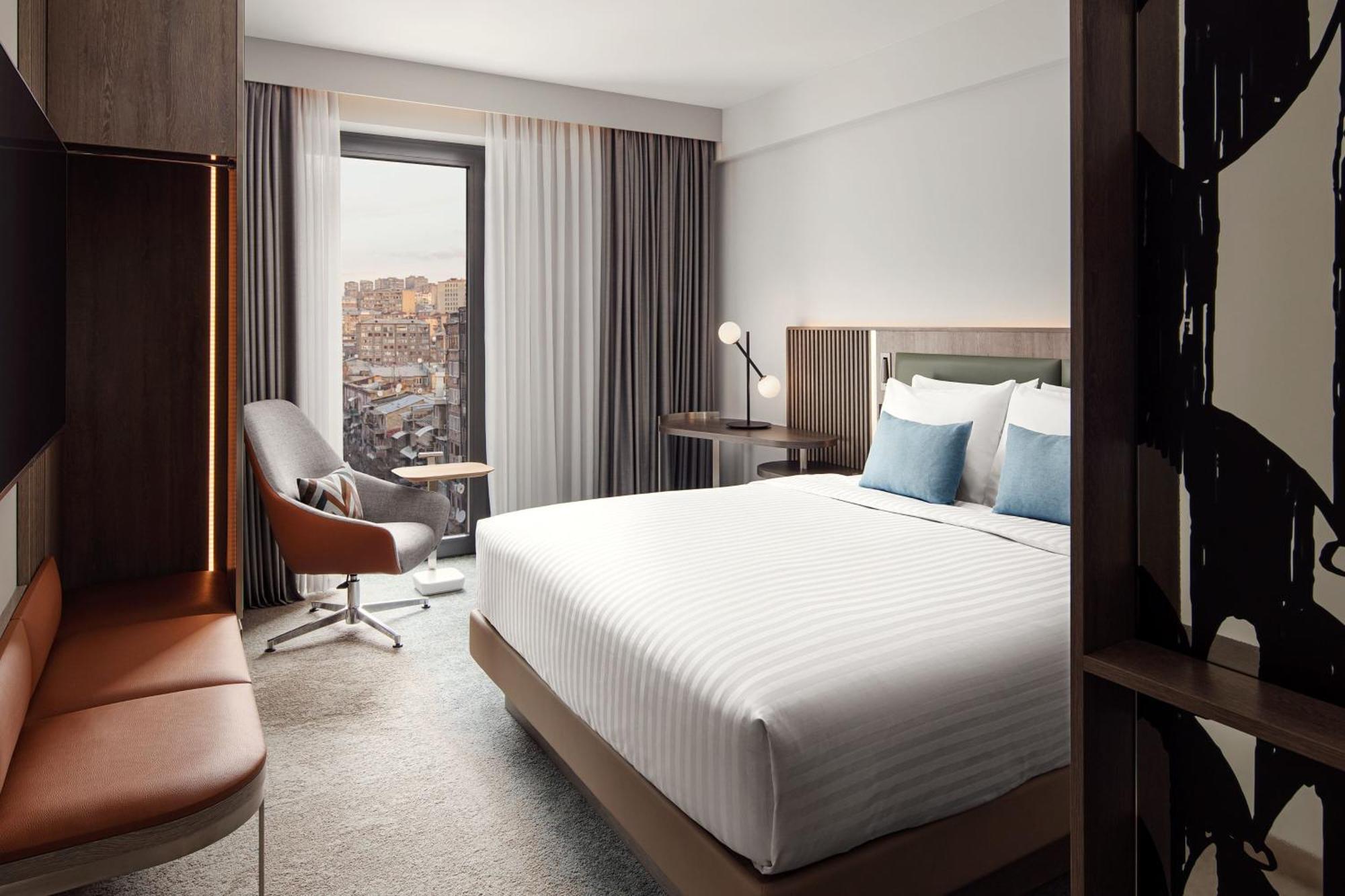 Courtyard By Marriott Erevan Exterior foto
